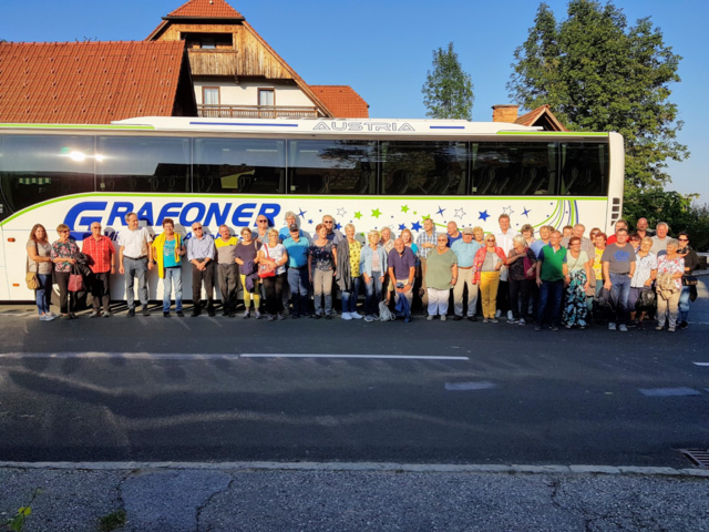 Die Mitglieder des Sparvereins Ederer fuhren mit dem Bus nach Italien. | Foto:  Obmann Felix Schinnerl