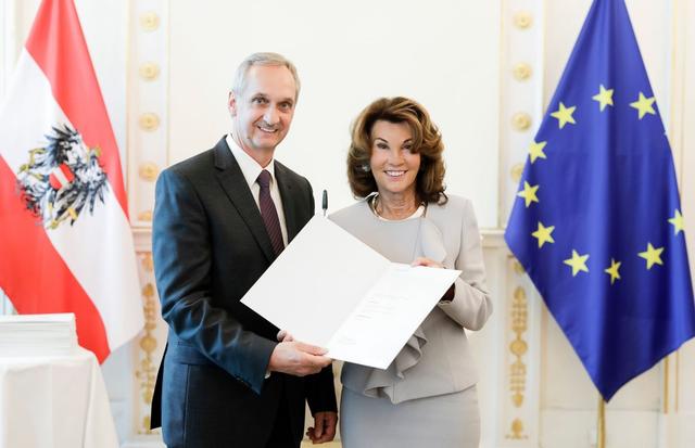 Josef Aglas, Brigitte Bierlein