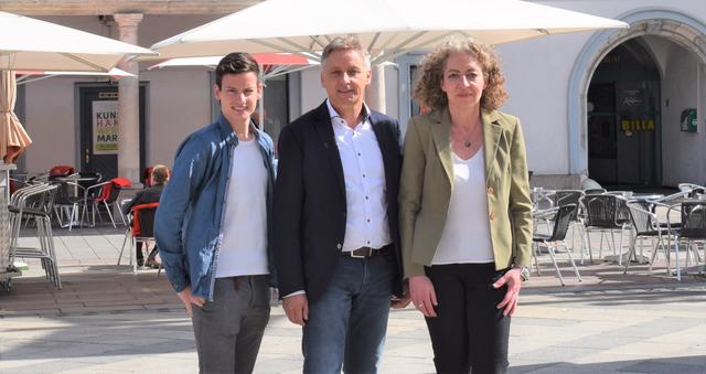 Benjamin Rohr, Lambert Schönleitner und Alexandra Steinwidder (v.l.) von den Grünen präsentierten ihre Pläne für die Nationalratswahl. | Foto: Riegler