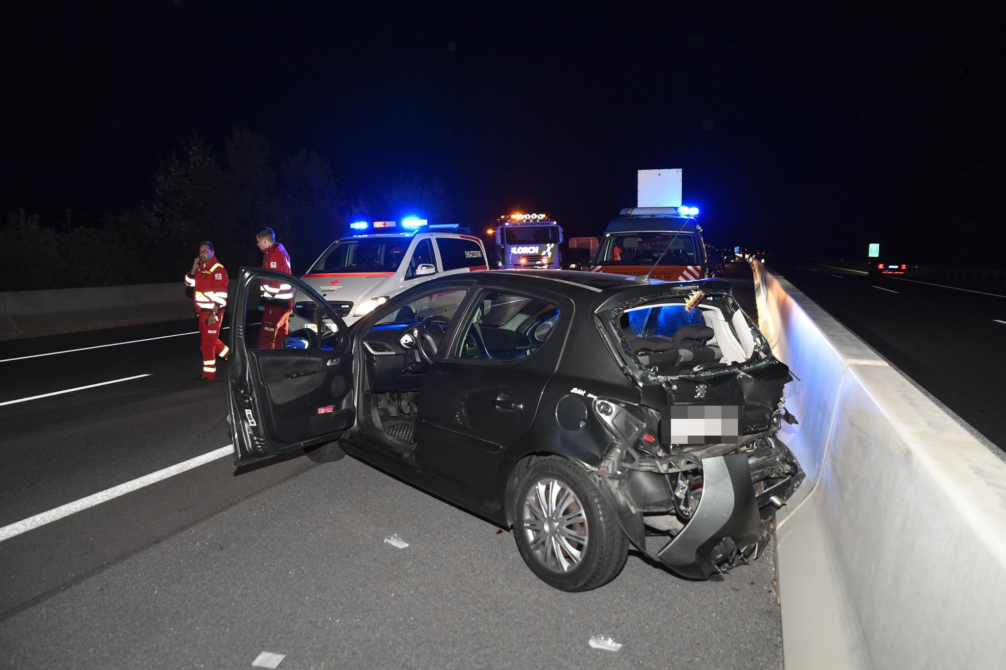 Verkehrsunfall mit Personenschaden in Inzing Unfall auf der A12 bei Inzing, Alkohol im Spiel