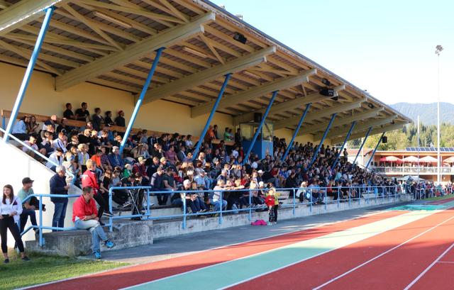 Volles Haus beim Derby in Reutte