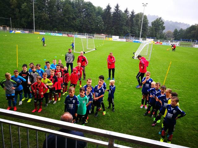 Eine Woche vorher hatte der FC Ligist mit der Stadioneröffnung noch allen Grund zum Feiern. | Foto: FC Ligist