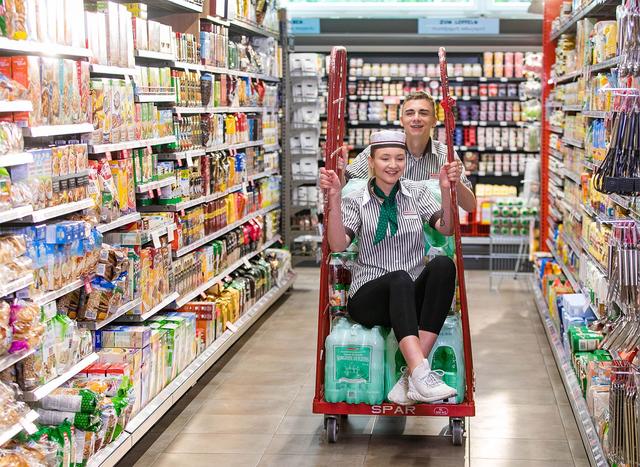 Spaß muss sein: Teamwork und Kollegialität sind bei allen Berufen gefragt. Der Handel belegt in der Steiermark den dritten Platz.