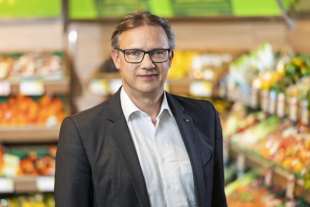 Spar Steiermark und Südburgenland-Geschäftsführer Christoph Holzer appelliert an junge Menschen, einen Lehrberuf zu ergreifen.