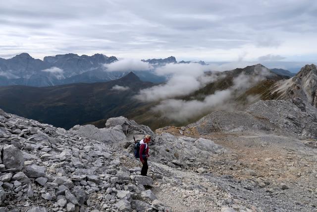 wir steigen wieder ab