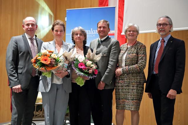 Agrar-Landesrat Max Hiegelsberger, Hanni Rützler, Abteilungsleiter Hubert Huber, Direktorin des ABZ Salzkammergut Barbara Mayr, Siegfried Pöchtrager