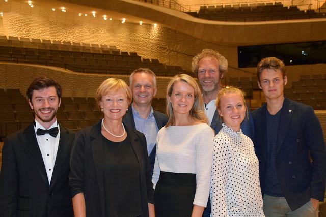 Musik-Protagonisten und Travel Partner Group - Elbphilharmonie Hamburg 2019. | Foto: Friedl Schwaighofer