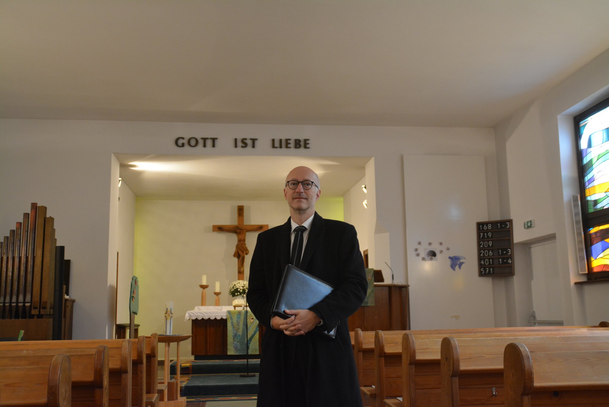 Homosexuelle Paare Die Liebe Gottes Steht Jeder Diskriminierung Entgegen Kufstein