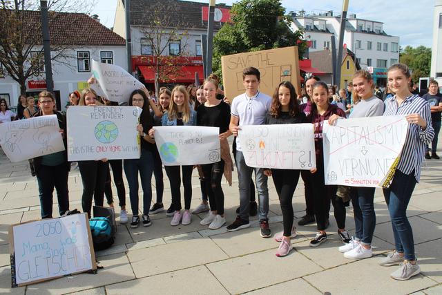 Die 4a vom Gymnasium Obeprullendorf war aktiv dabei