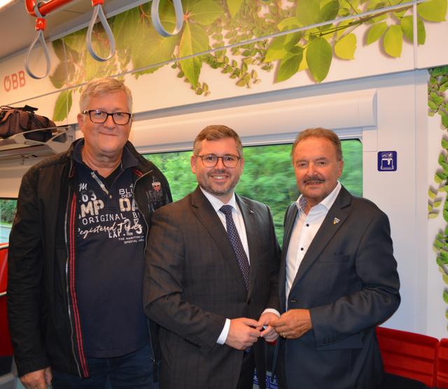 GR Harald Wrede, LR DI Ludwig Schleritzko, Bürgermeister Hans Rädler | Foto: Gemeinde