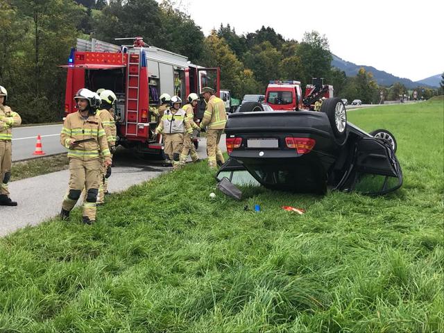 Der Pkw der 28-Jährigen Alkolenkerin überschlug sich. | Foto: ZOOM.TIROL