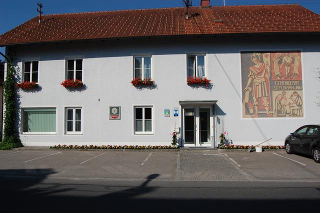 Kompetenzüberschreitung und nicht vom Gemeinderat genehmigte Bauausgaben sorgen in St. Florian für Aufregung.