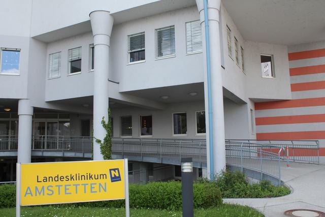 4514839, Raum Amstetten/Melk. lteres Paar, mollige Sie, sucht entweder Paare oder Frau allei- ne, bieten Anschluss, suchen auch Bi-Mann, NR. & 0650/. Erotik Partnersuche - rematesbancarios.com
