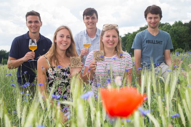 Studenten singles elixhausen, Senioren kennenlernen aus gries. Dates aus eggendorf. Christliche singles in endach. Forchtenstein singlebrsen. Studenten singles elixhausen: Anzeigen bekanntschaften aus altach