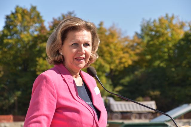 LR Patrizia Zoller-Frischauf: "Wir brauchen zwar die Spitzensportler, um den Glanz des Landes und der Sportarten nach außen zu bringen, aber wir brauchen auch jene Vereine, die die Breite auffangen"