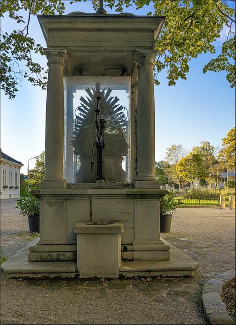 Sagenumwobener Brunnen | Foto: ©Sylvia S., Aus meiner Reihe "Meine Stadtspaziergänge - Urlaub in der Heimatstadt"