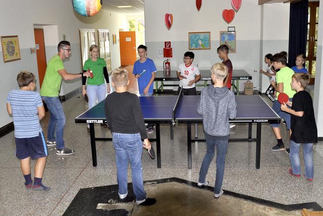 Bewegung und Sport: Beim Tischtennis konnten sich die Jüngsten der 1.Klasse richtig austoben. | Foto: NMS Ilz