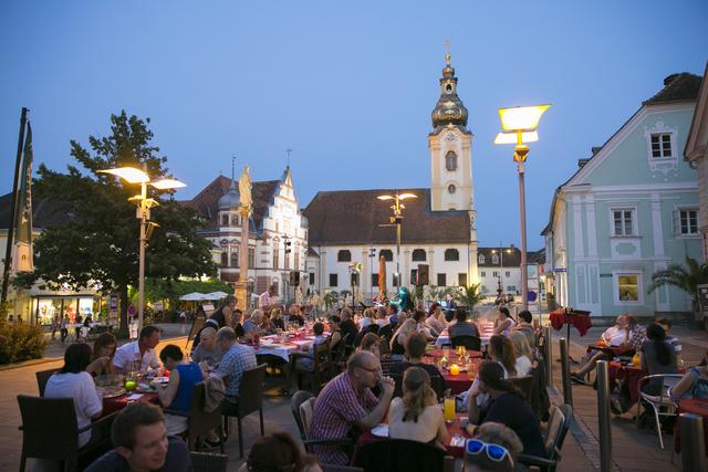 Das schmucke, historische Hartberger Zentrum lädt zu jeder Zeit des Jahres zum Verweilen ein.