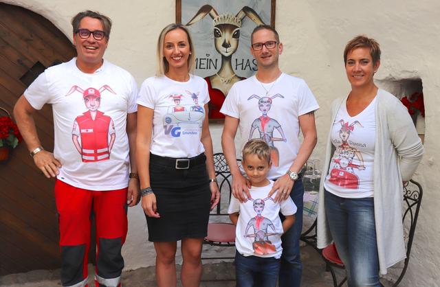 Von links: Marcel Mattfeld, Danijela Simic, Christian Dickinger mit Sohn Leonhard, Karin Haas (Haas Hüte)