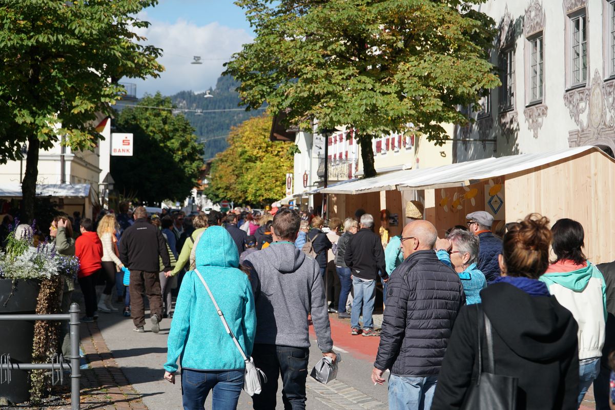 Herbstmarkt Der Bezirk Wurde Am Tag Der Deutschen Einheit