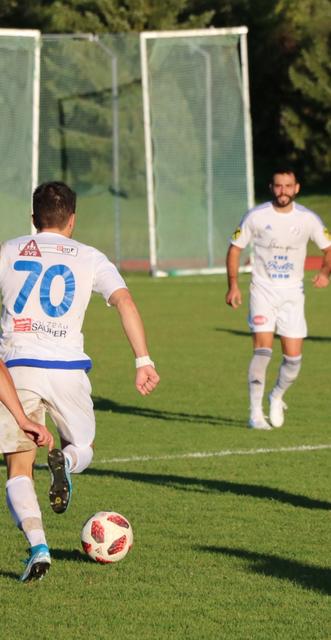 Die Reuttener siegten Daheim mit 4:1 gegen die Mannschaft aus Seefeld.