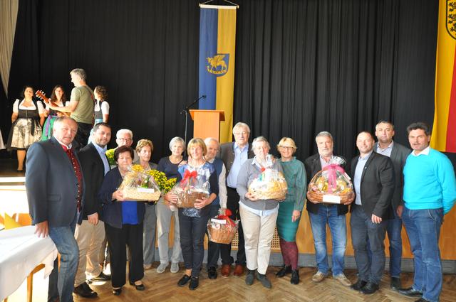 Auch ein Gewinnspiel stand beim "Tag der älteren Generation" an der Tagesordnung | Foto: KK