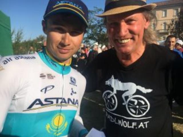 Radlwolf gratuliert Alexey Lutsenko zum Sieg beim „Memorial Marco Pantani"