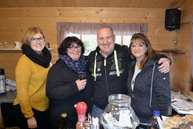 Manuela und Claudia Mozelt, Rene Margan, Karin Freiberger.