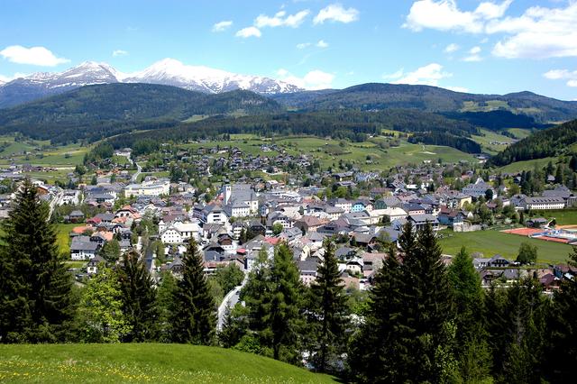 Gute Erfahrungen im Bereich der Dezentralisierung gibt es bereits zum Beispiel in der Bezirkshauptmannschaft Tamsweg bei der Bearbeitung von Strafverfügungen. In Zukunft wird im Lungau auch das Landesabgabenamt aufgebaut.
