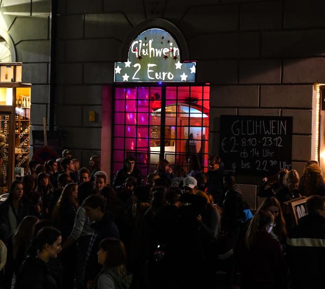 Glühwein um zwei Euro