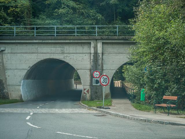 Der Tunnel in der Tullnerbachstraße zur Auffahrt zum Norbertinum