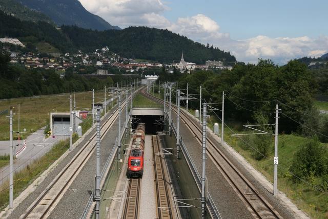 Die Gemeinde Langkampfen legte den ÖBB Planern nun einen Forderungskatalog vor, der für den Ort Verbesserungen gegenüber der jetzigen Planung zum Bahnausbau bringen soll. (Symbolfoto) | Foto: ÖBB/Pellizzari