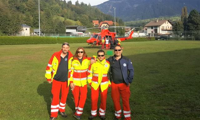 Die Wasserrettung Reutte unter Obmann Christian Oberfocher ( l. )