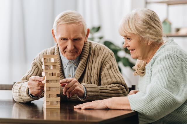 Betroffene sollten stets in Gespräche einbezogen werden, anstatt über ihren Kopf hinweg zu reden. | Foto: LightField Studios/Shutterstock.com