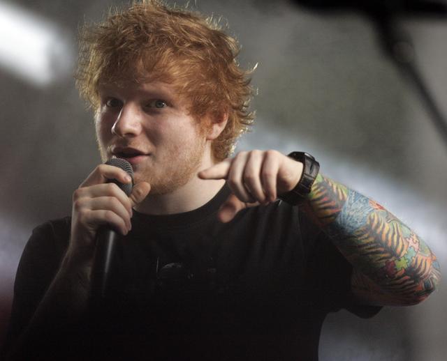 Ed Sheeran und Prinz Harry haben sich für ein Projekt zusammengeschlossen.