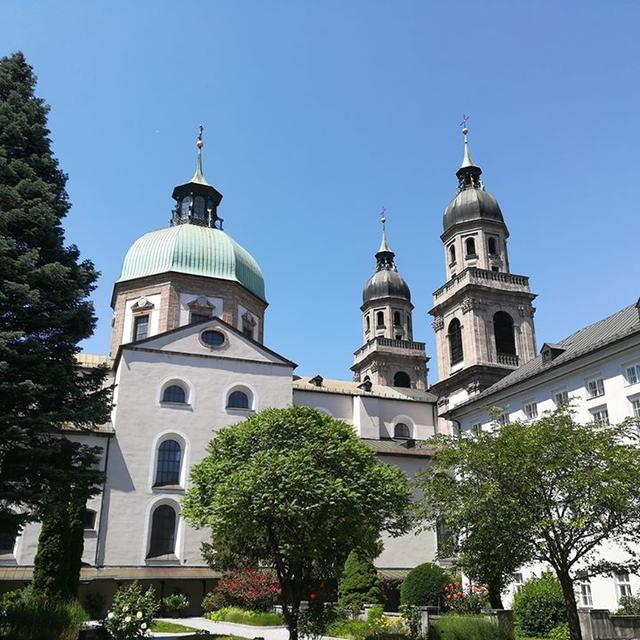 Dankgottesdienst in der Jesuitenkirche am 13. Oktober um 11 Uhr, um 10.45 Uhr findet die Glockenweihe am Karl-Rahner-Platz statt.
