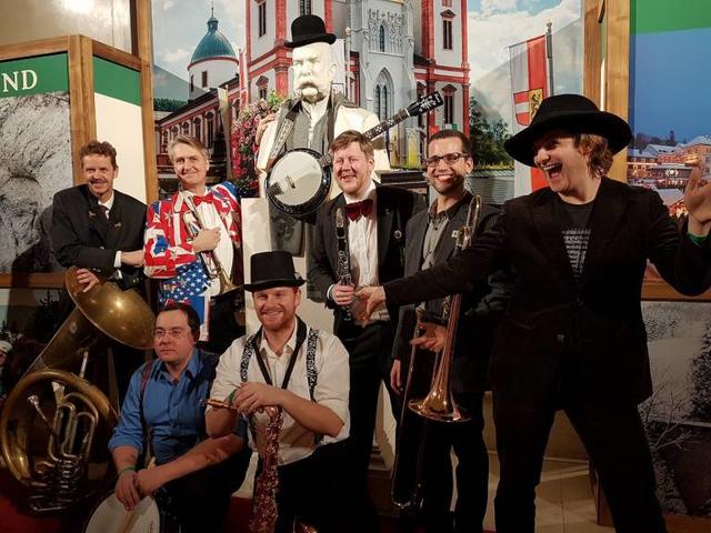 St. Barbara Dixielanders, Dixie, Swing and more! 