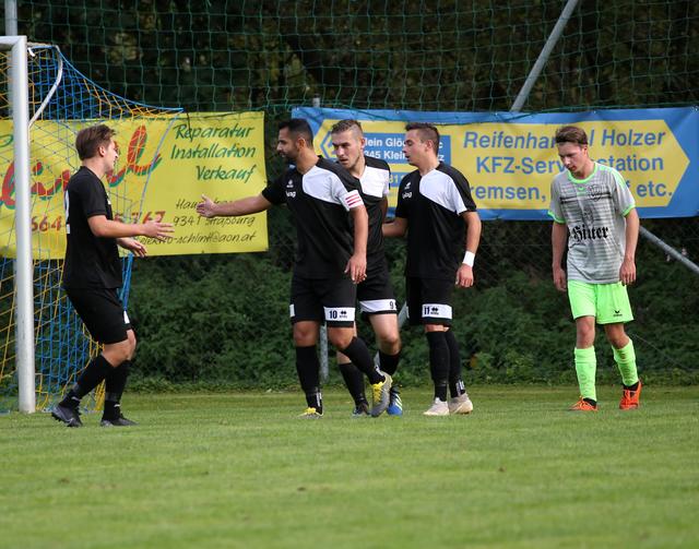 Von Sieg zu Sieg: Der SC Sörg (im Bild Florian Knierlinger, Denis Sahitaj, Raphael Prenter und Pascal Eichwalder) hat in elf Spielen noch keinen Punkt abgegeben