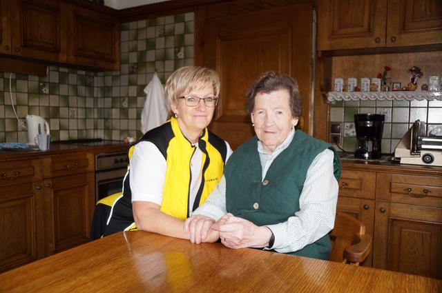 92 Jahre ist ein hohes Alter, Birgit Promock hilft aus.