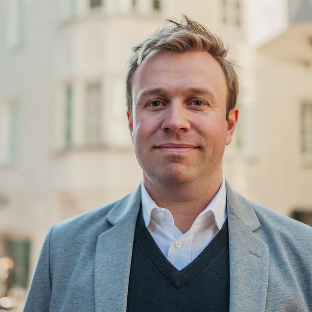 Oft geht es schneller, als man glaubt – ein Partner möchte die Scheidung. RA MMag. Nicolaus Niedrist, BSc. gibt Auskunft.