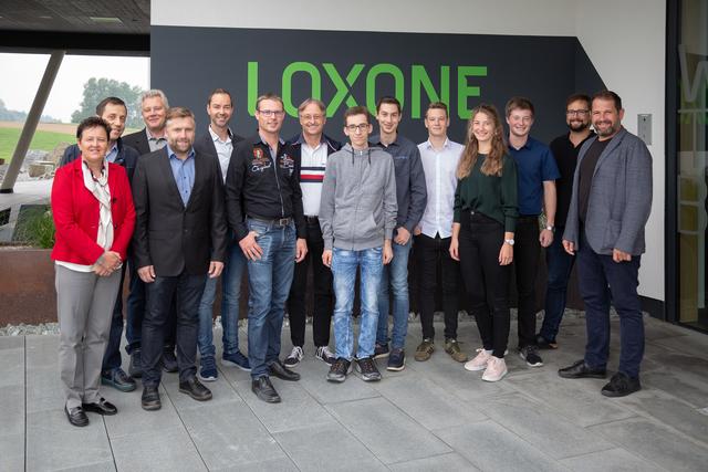 Die Schüler haben ein smartes Arband entwickelt.