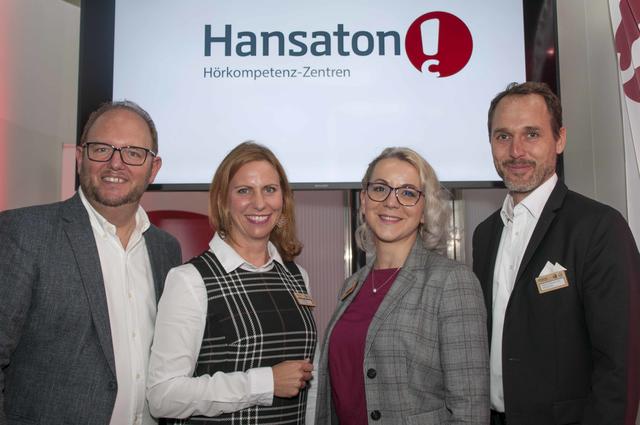 Olaf Matthias (Gebietsleiter Wien), 
Ursula Rumplmayr (Geschäftsführerin Österreich),
 Alexandra Rupprecht (Geschäftsführerin 1030 Wien),
Gert Ettlmayr (Vertriebsleiter Österreich)