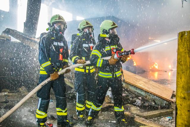 Foto: Hermann Kollinger/feuerwehrfotos.com