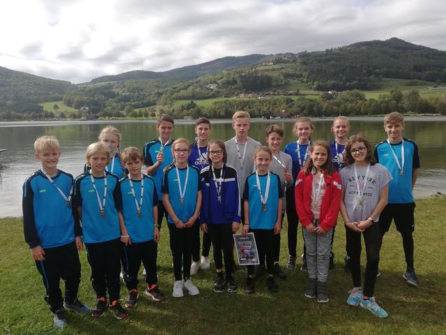 Erfolgreich: Die Schüler der SMS/NMS Feldbach haben zahlreiche Medaillen mit nach Hause genommen.  | Foto: SMS/NMS Feldbach