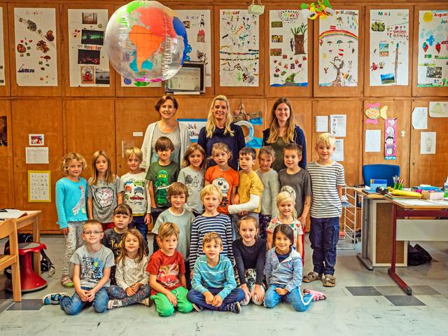 Mehrstufenklasse VS Pressbaum, Lehrerinnen: Sabine Wolf, Astrid Haussteiner und Johanna Seidl | Foto: Schwarz