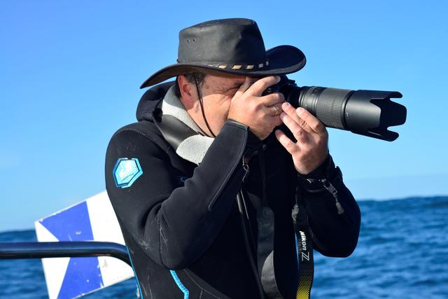 Unterwasserfotograf Heinz Topercer: Wenn es auf und unter dem Wasser schwierig wird, dann kommt er ins Spiel. | Foto: Heinz Topercer