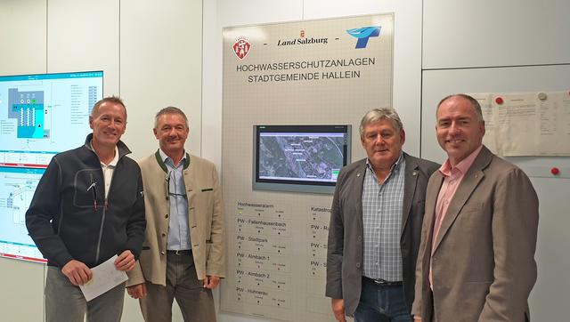 Geschäftsführer Wolfgang Breinlinger, Bereichsleiter Wolfgang Haslauer, Obmann Helmut Klose, Obmann Stellvertreter Alexander Stangassinger in der Zentrale in Anif (v.l.)
