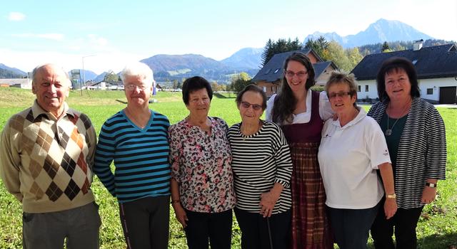 Karl Baumschlager, Resi Windpessl, Martha Mitterhauser, Anni Quast, Sandra Mühle, Marianne Stocker und Gabi Dittersdorfer (v.li.)
