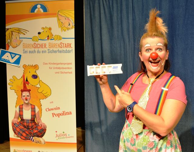 Clownin Popolina war zu Gast im Kindergarten Passail.