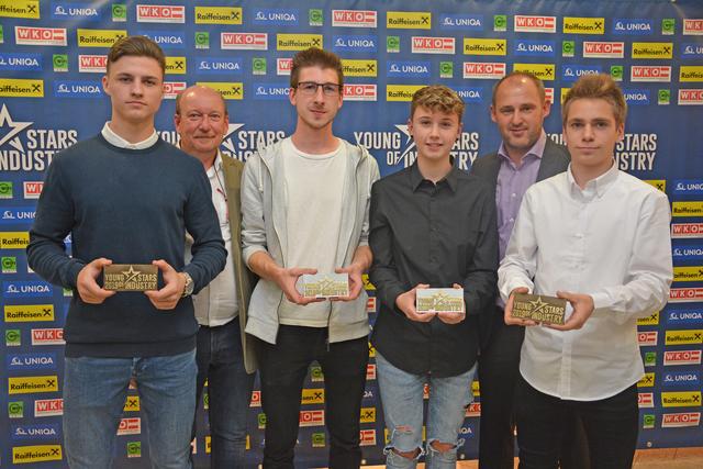 „Young Stars of Industry“: Dominik Haga, Fabian Fuchs, Tina Phillippowitsch und Benjamin Beiglböck von Neudörfler Office Systems